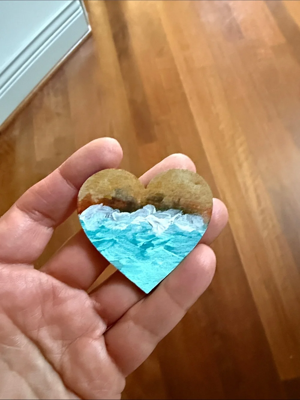 Hand-Painted Heart BeachWedding Favor Set, fridge magnets 2”